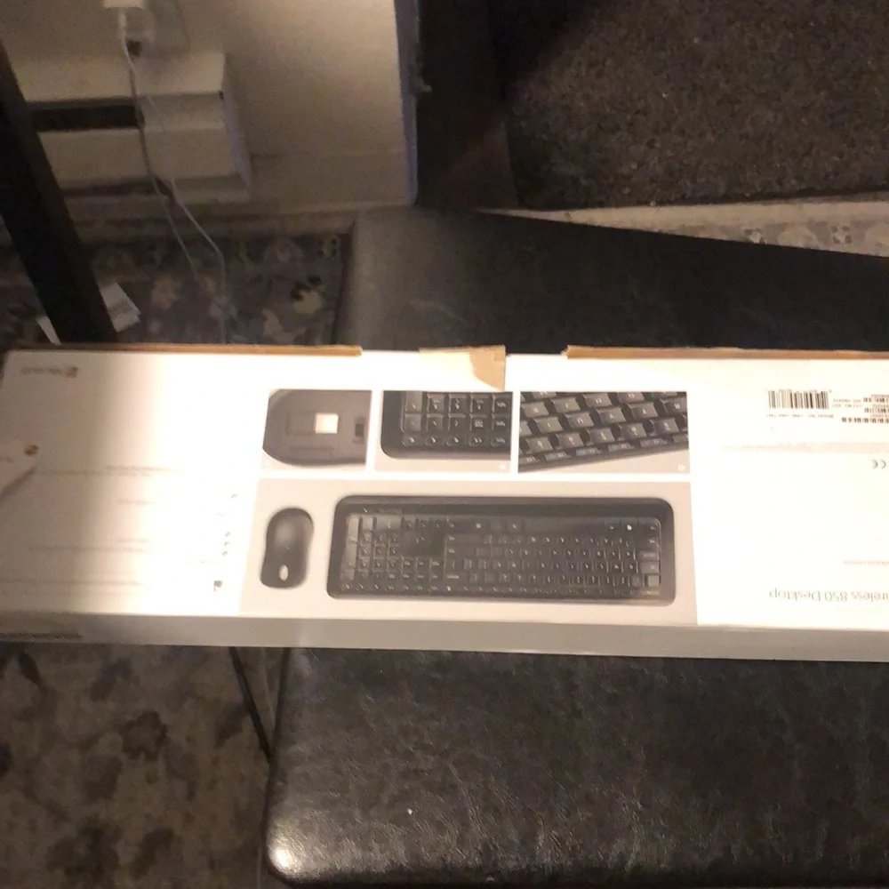 Microsoft Wireless Desktop 850 AES Black. Wireless Keyboard and Mouse Combo.